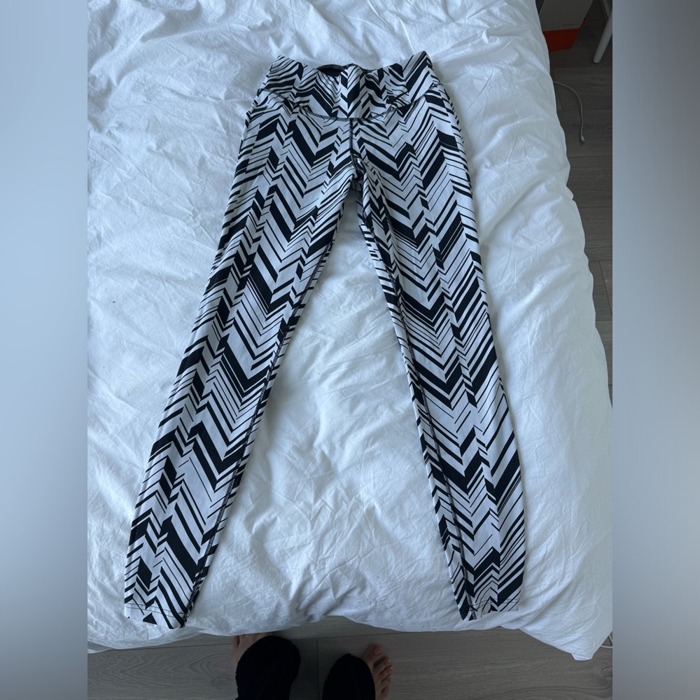 Nike exercise leggings